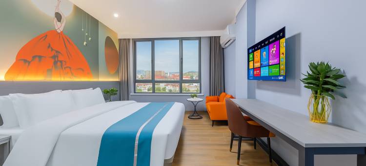 滨江假日智能酒店(吉安火车站贸易广场店)图片