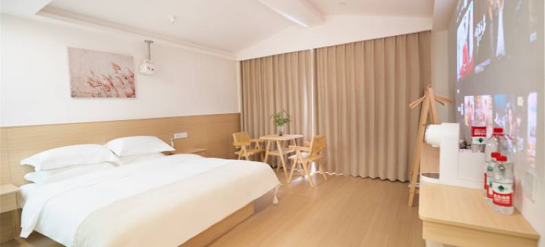 半山拾光民宿(神农架木鱼镇旅游集散中心店)图片