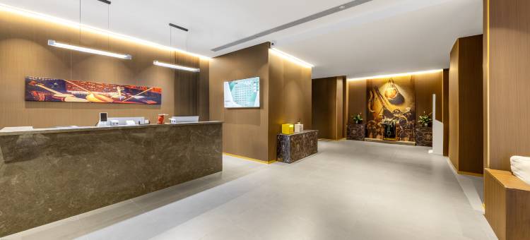 朗欧君庭酒店(土默特右旗人民政府火车站店)图片