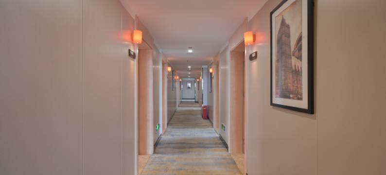 松鼠智慧酒店(茶陵汽车站店)图片