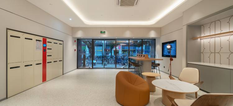 如家商旅酒店(深圳华强北燕南地铁口店)图片