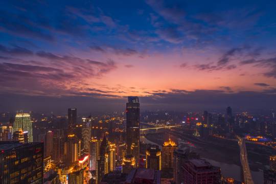 ALLIA阿利亚铂晶行政套房酒店(重庆观音桥步行街店)图片