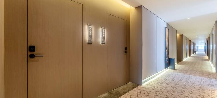 云枫城季酒店(佛山南海影视城南国桃园店)图片