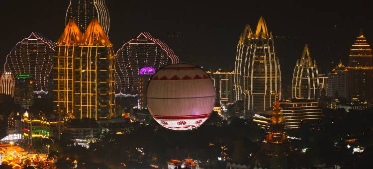 西双版纳告庄voco酒店(景洪市告庄星光夜市店)图片