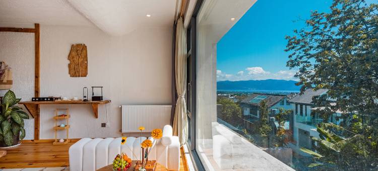 DALI · 樱野花杏 | 原木侘寂风度假别墅(苍洱大道店)图片