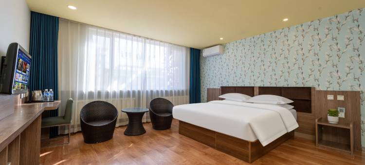 美华酒店(通辽火车站市医院店)图片