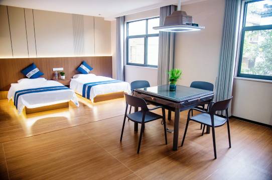 青花舍民宿(弦高古城店)