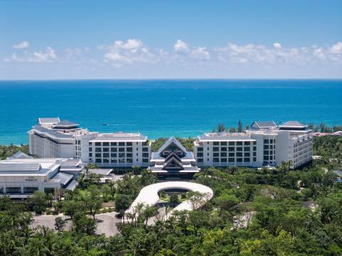 海南清水湾金普顿酒店