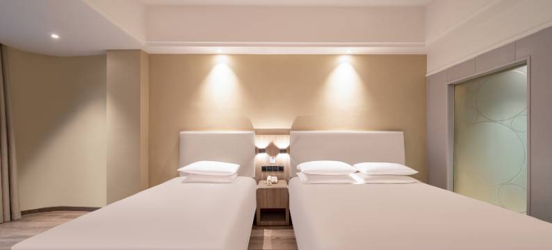 海澜门轻居精品酒店(温州火车站印象城MEGA购物中心店)图片