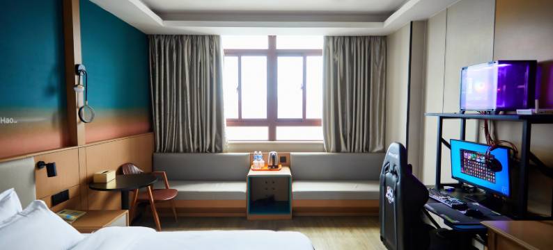 趣影电竞酒店(连云港灌云幸福大道店)图片