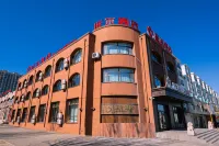 旺爾酒店（密山市政府航空公園店） - 停車場