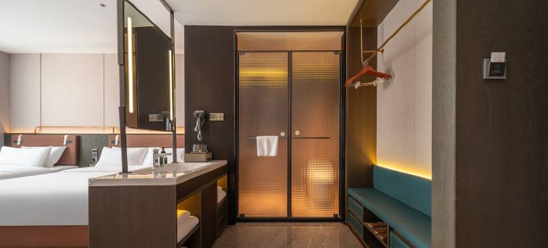 季枫国际酒店(海伦店)图片