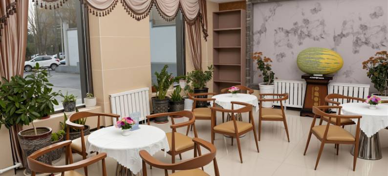 哈密东疆驿酒店(时代广场店)图片