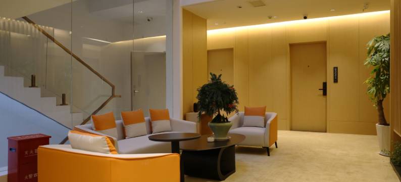 艺龙瑞云酒店(秦安北滨河路店)图片