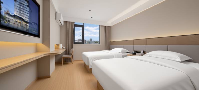 橙子水岸酒店(月亮湾夜市城店)图片