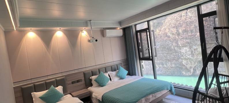 乐山观山河精品民宿(铁道兵博物馆店)图片