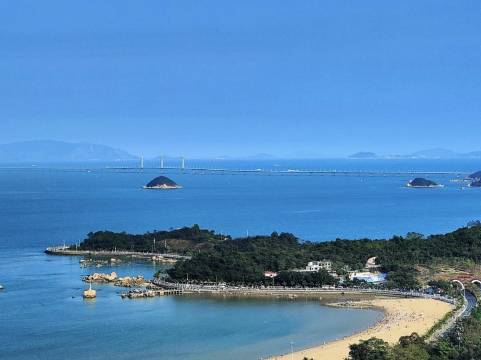 Oceanic Beauty·青麦S海景酒店(珠海拱北口岸情侣南路店)图片