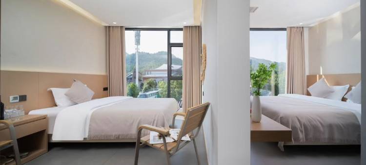 七孔里酒店图片