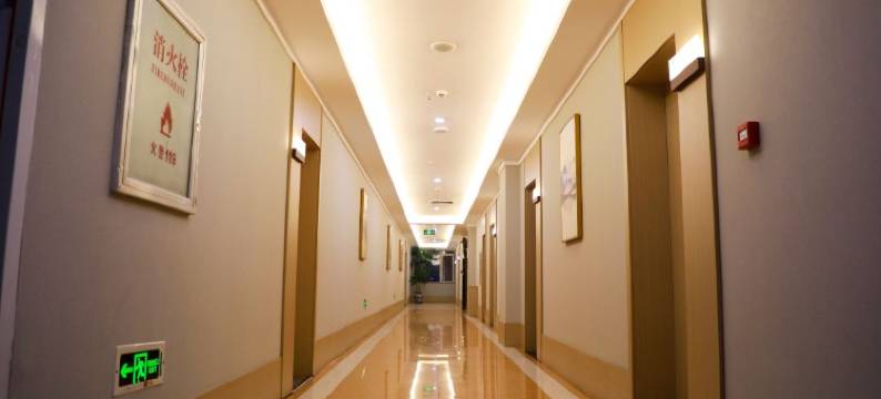 如家UP华驿精选酒店(晋中祁县温峤路渠家大院店)图片