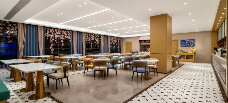 白玉兰酒店(吉安人民广场天虹店)图片