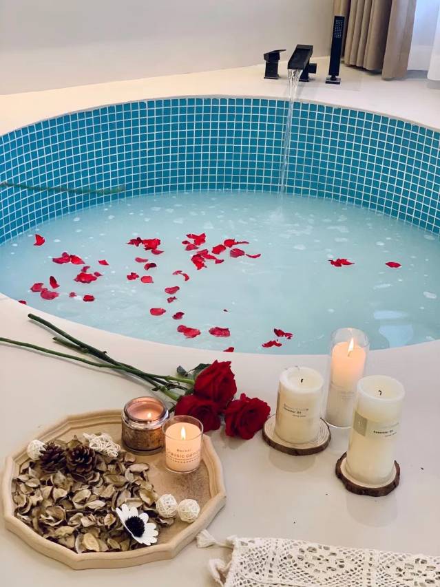 青鸟设计师私汤旅居酒店图片