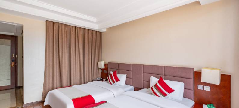 香格里拉萨龙大酒店图片