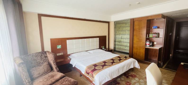 酒泉成林大酒店图片