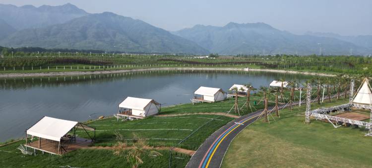 天桥湖多8安岛度假露营地图片