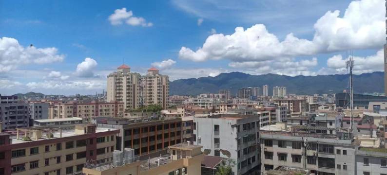 恩平艺诗阁酒店图片