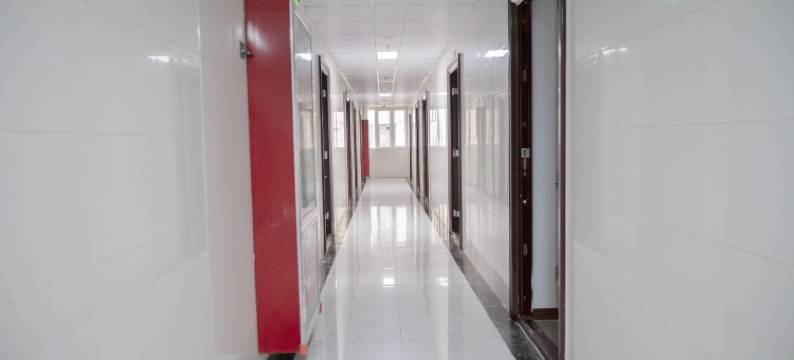 华驿酒店(济南尚东公馆历城二中店)图片