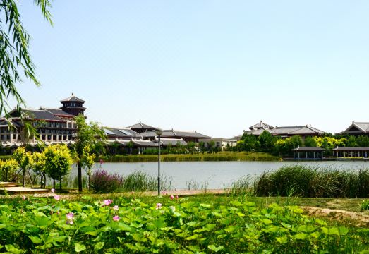 天津光合谷温泉度假酒店外景图