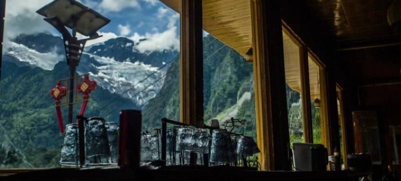 德钦小明的暖屋民宿图片