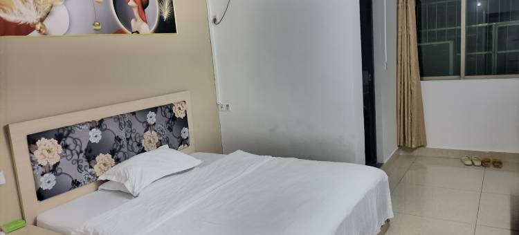 假日住宿(广东工贸职业学院广州科技职业技术大学店)图片