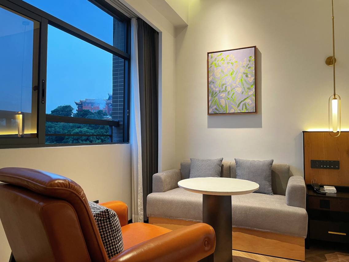 江门三木里酒店(江海站白水带公园店)图片