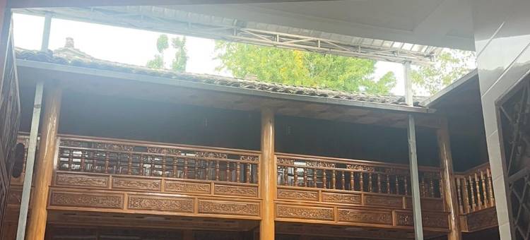 腾冲盈滇客栈(银杏村店)图片