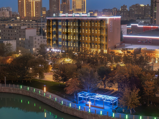 博乐西海丽景酒店(博乐大巴扎店)