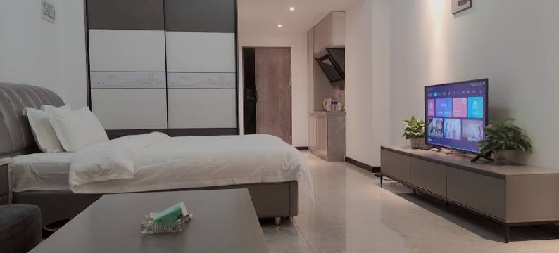 轻选民宿(长沙树木岭地铁站店)图片