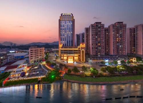 维也纳国际酒店(江门开平市中心店)