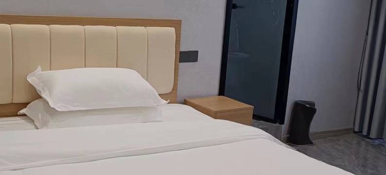 筠连九龙宾馆图片