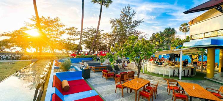 普吉岛帕拉达斯度假村(Paradox Resort Phuket)图片