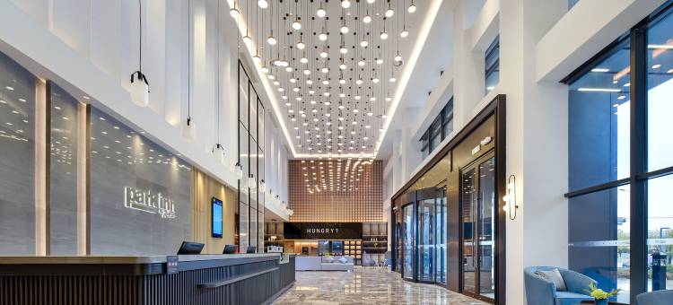 丽柏酒店(南昌红谷滩万达广场双子塔店)图片