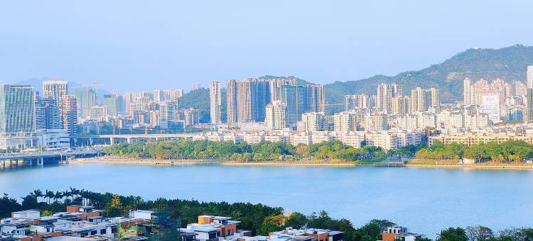 红树湾河畔山河景民宿(华发商都店)图片