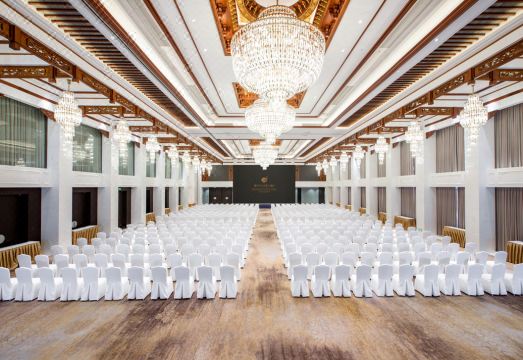 New Century Grand Hotel Tonglu Hotel Overview