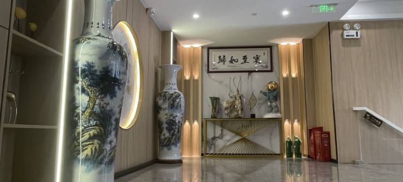 麗斯顿酒店(武汉蔡甸区汉阳二中店)图片