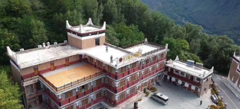 丹巴戈卡鼎泰民宿客栈图片