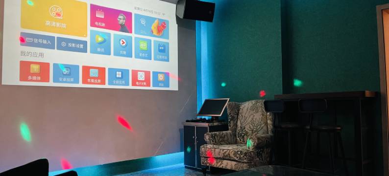 M·漫画蜗牛·山禾悦·宋式禅意风设计师美墅民宿(太湖东山景区店)图片