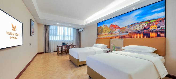 维也纳酒店(深圳国际会展中心沙井地铁站店)图片