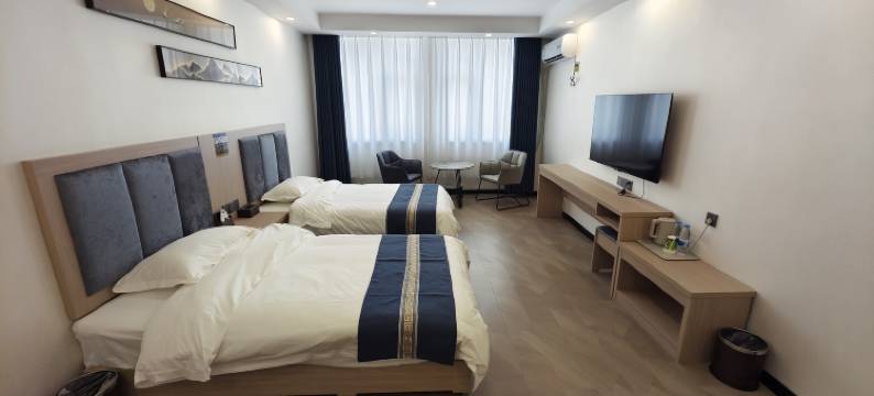 化隆维克商务宾馆图片