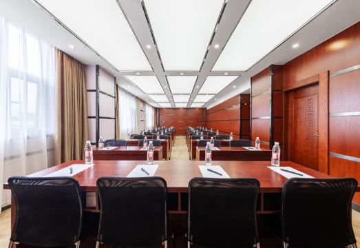 Huaxi Guiguan Hotel Hotel Overview