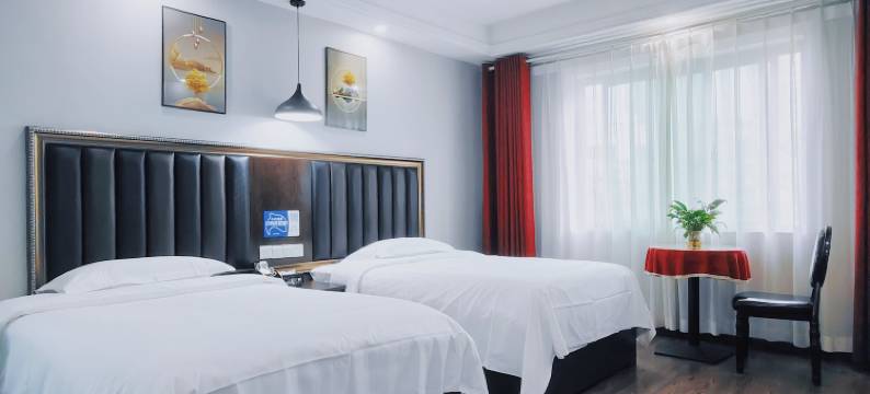 德融酒店(万家丽国际Mall长沙大道地铁站店)图片